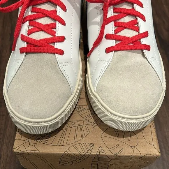 Veja Sneakers, Size 7