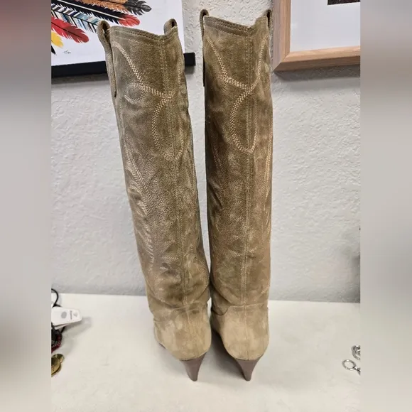 Veronica Beard Ballan Suede Western Boots In Sand Size 7 MSRP $695