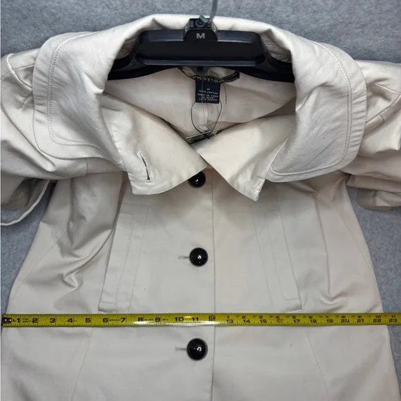 Vertigo Paris Baby Doll/ Swing Style Trench Coat - Cream - Women’s Medium