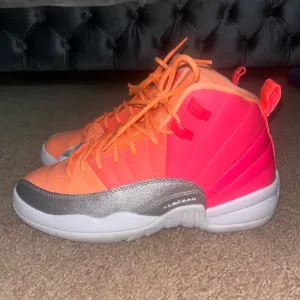 Vibrant Kids Sneakers - Neon Pink and Orange