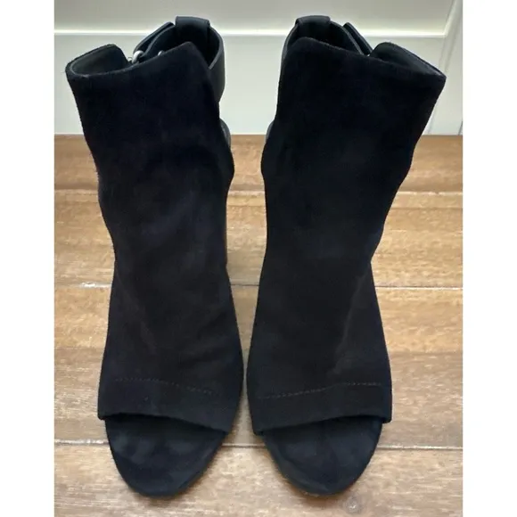VINCE Addison Suede Open-Toe Ankle Boots Black | 9