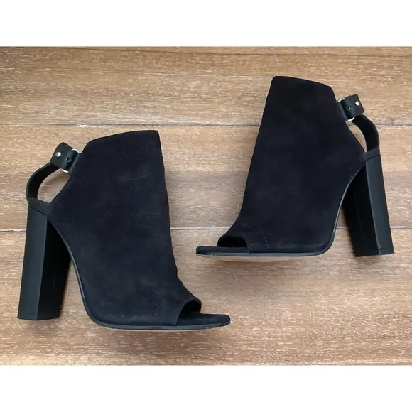VINCE Addison Suede Open-Toe Ankle Boots Black | 9