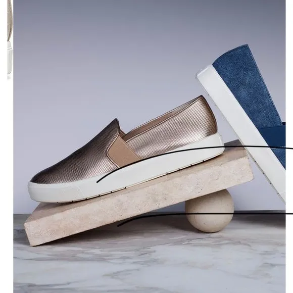 Vince Blair 5 Slip-On Sneaker