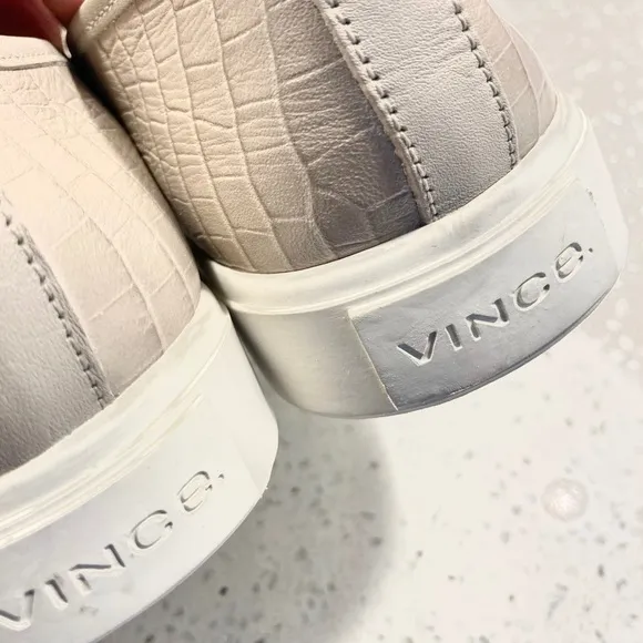 Vince Blair 5 Slip-On Sneaker