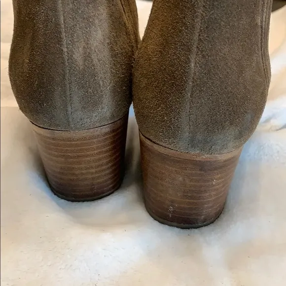 Vince Haider Brown Suede Boots sz 7 blogger Favorite