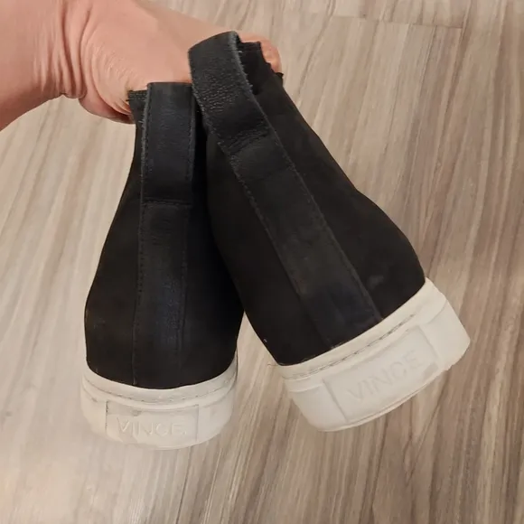 Vince newlyn suede sneakers