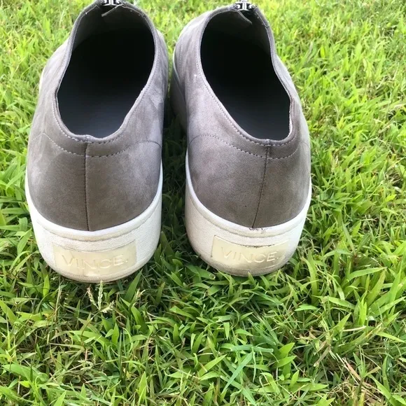 Vince Warner Suede Zip Up Sneakers 8.5 Limestone