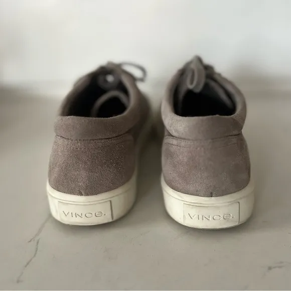 VINCE Women’s Gray Belford Suede Sneakers Size 6