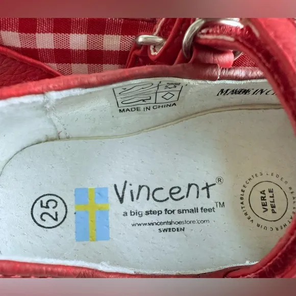 Vincent Elsa Red Gingham Mary Jane Flower Shoes Size 25 EU 8 US Leather Trim