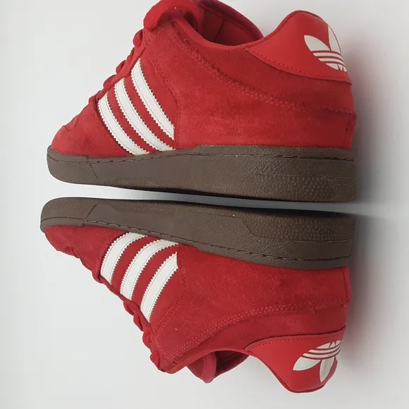 Vintage Adidas red suede leather sneakers men's 9.5 casual retro y2k grandpa