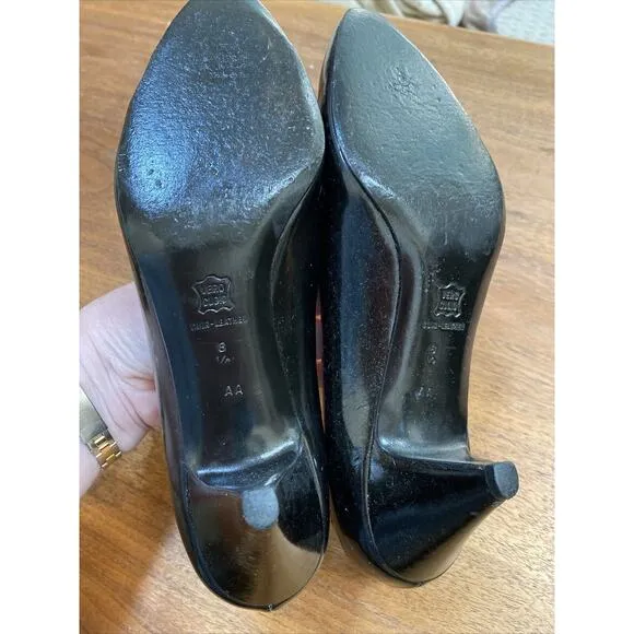 Vintage Bruno Magli shoes black leather pumps