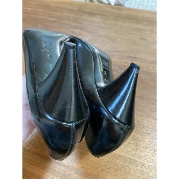 Vintage Bruno Magli shoes black leather pumps