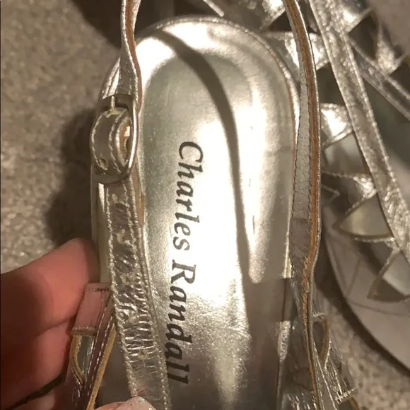 Vintage Charles Randall Silver low pumps size 8M