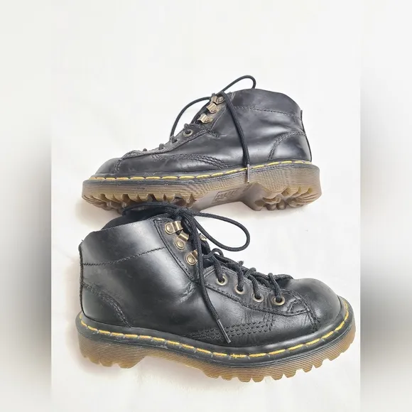 Vintage Dr. Martens Lace-Up Boots Kid's Size 3 Black Leather Classic Casual