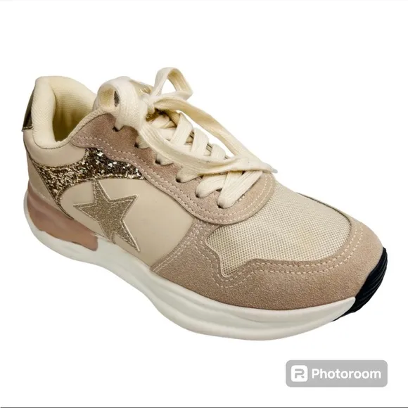 Vintage Havana Run Nude Suede Glitter Star Sneakers Size 7.5