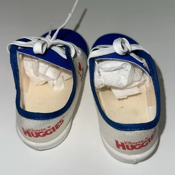 Vintage Huggies   Kleenex I love mom / I love dad baby shoes