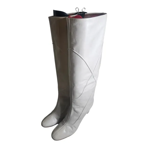 Vintage Johansen So Unmistakably Cream White Leather Boots - Women's Size 7AA