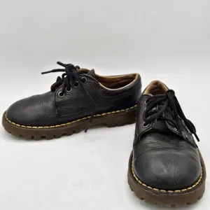 Vintage kids Dr. Martens Made in England AW004 kids size 11 EU 10
