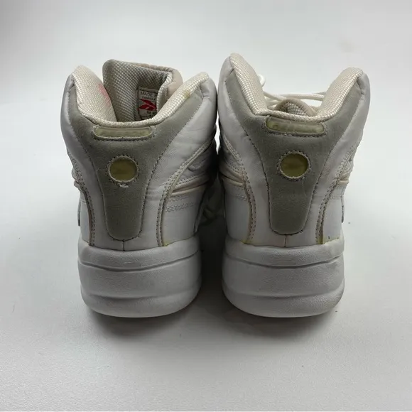 Vintage Reebok Mens Size 11 BB4600 Hi Classic White Basketball Shoes NEW