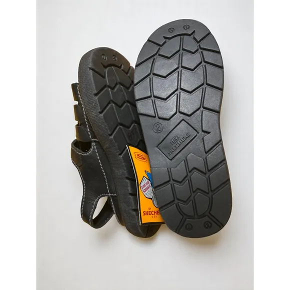 Vintage Skechers Tough Shoes – Kids Size 2 – Y2K Deadstock Fisherman Sandals