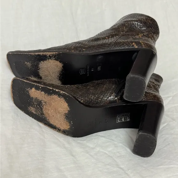 Vintage Via Spiga Snakeskin Print Leather Ankle Boots Made in Italy  Size 8 Boho