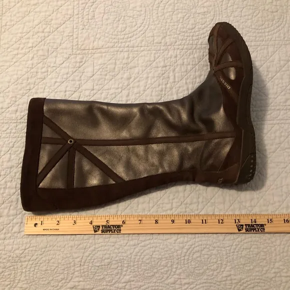 Vintage Y2K Diesel Run To leather boots. Size 9.