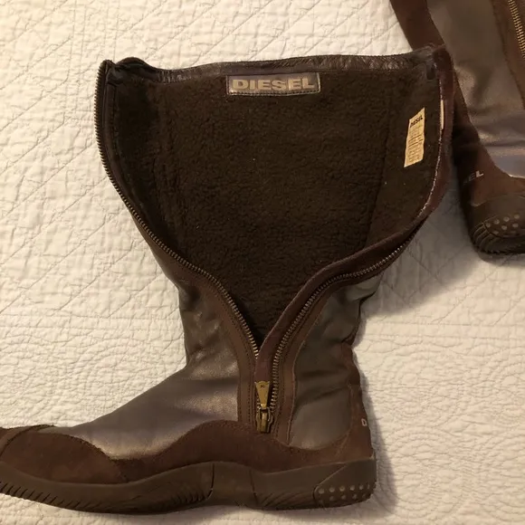 Vintage Y2K Diesel Run To leather boots. Size 9.