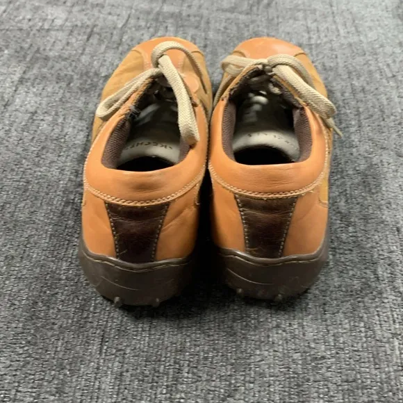 Vintage Y2K Suede Skechers Sneakers Size 8.5