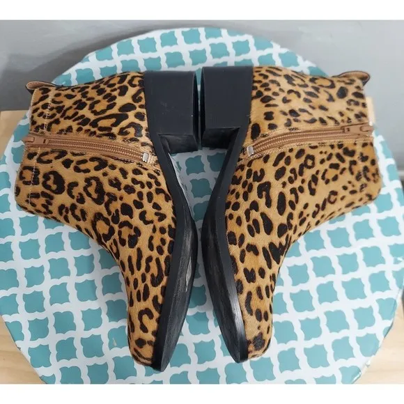 Vionic Clara Genuine Calf Hair Leopard Print Booties size 6