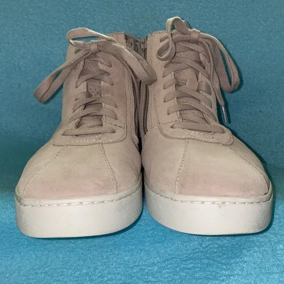 VIONIC Jenning suede leather high top sneakers side zip up gray NEW size 8