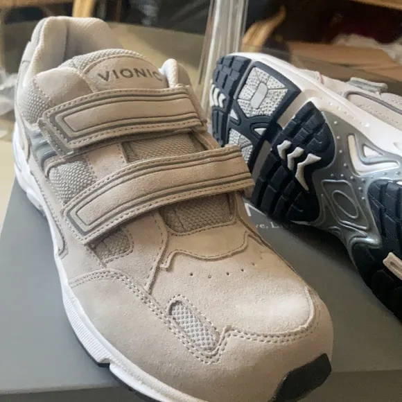 Vionic suede sneakers
