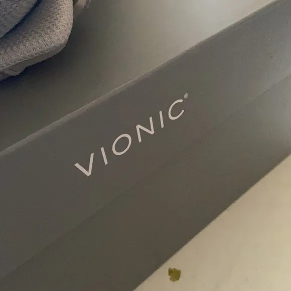 Vionic suede sneakers