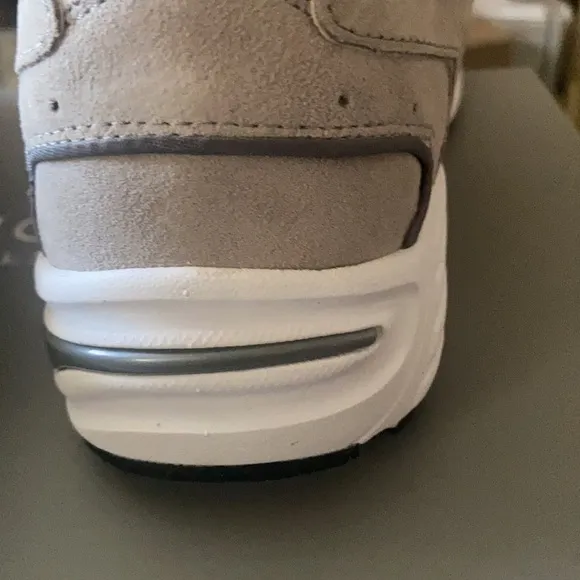 Vionic suede sneakers