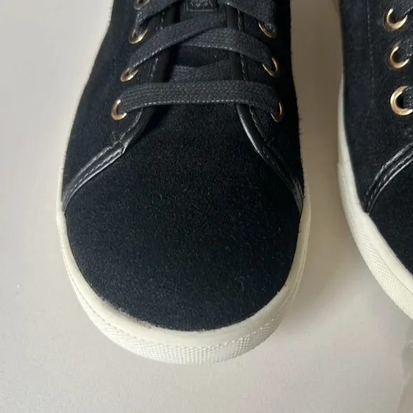 VIONIC Sunny Brinley Black Suede Leather Lace Up Sneakers Womens Sz 9.5