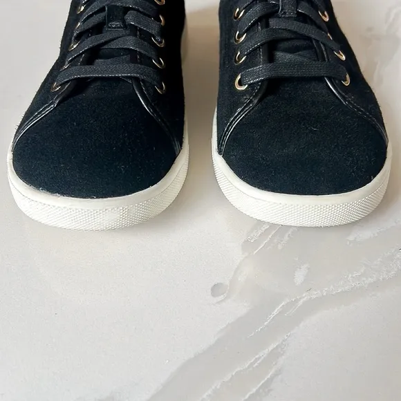 VIONIC Sunny Brinley Black Suede Leather Lace Up Sneakers Womens Sz 9.5
