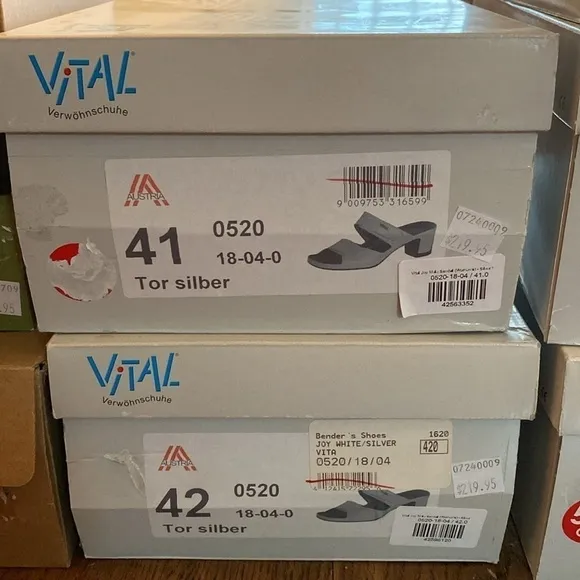 Vital Shoes tor silber mules in silver
