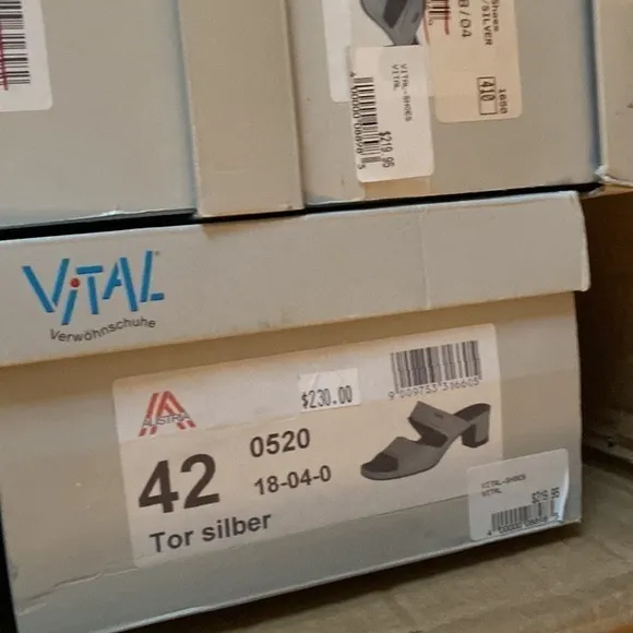 Vital Shoes tor silber mules in silver