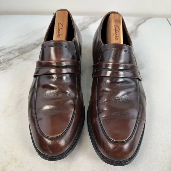 VTG Y2K Leather Classics Men's Brown Leather Slip On Loafers Dress Shoes, Sz 9.5