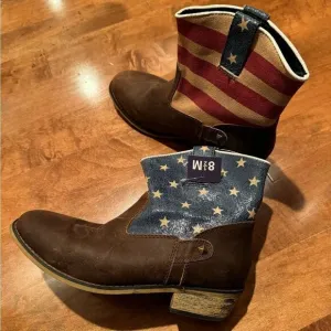 Woman’s brand new leather sterling River boots from Nashville cowboy