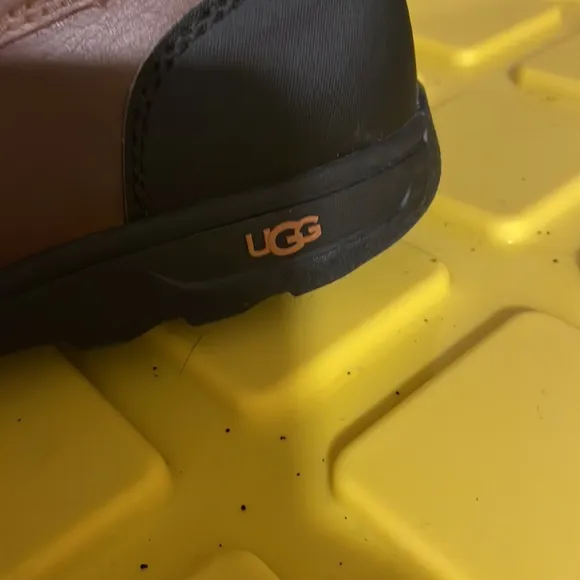 Women Ugg waterproof boots size 5