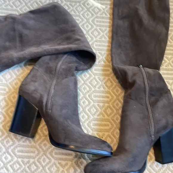 Women's boots. Over the knee. Buttery soft gray leather. Like new. Marc …