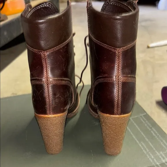Women's Brown Leather Lace-Up Boots