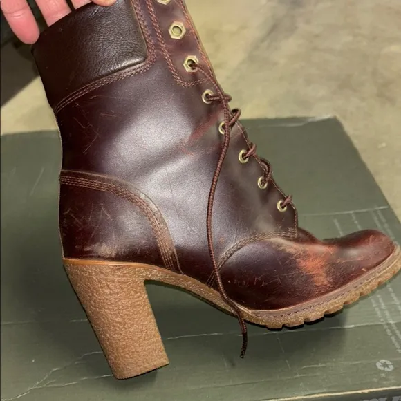 Women's Brown Leather Lace-Up Boots