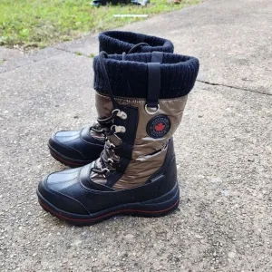 Womens - Cougar Waterproof Boots - Sz 7M