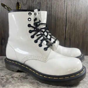 Womens Doc Martens White Air Wair Bouncing Soles Leather Boots 11821 Size 6