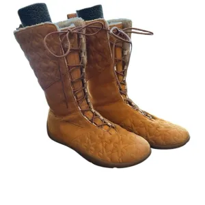 Womens Helly Hansen Leather Embroidered SnowflakeWaterproof Boots Size 7