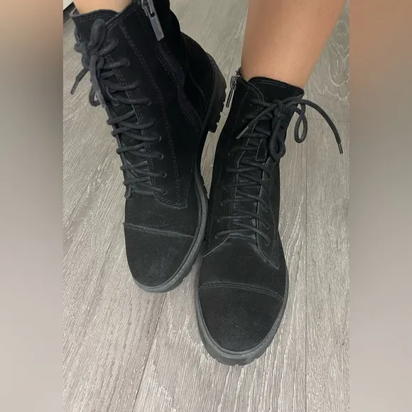 Womens suede Black Lace-Up Boots Lucky Brand