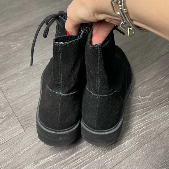 Womens suede Black Lace-Up Boots Lucky Brand