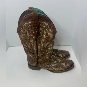 Womens Wide‎ Calf Corral Boots