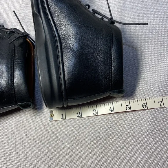 World BLEND Women’s Leather Boots. Size 38